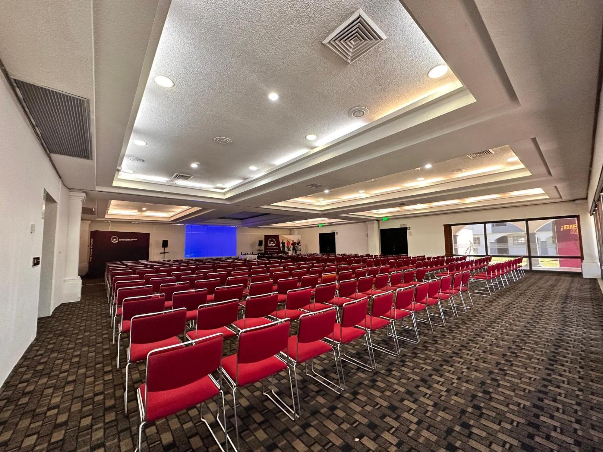 Inhouse Obregon Hotel Ciudad Obregón Екстериор снимка