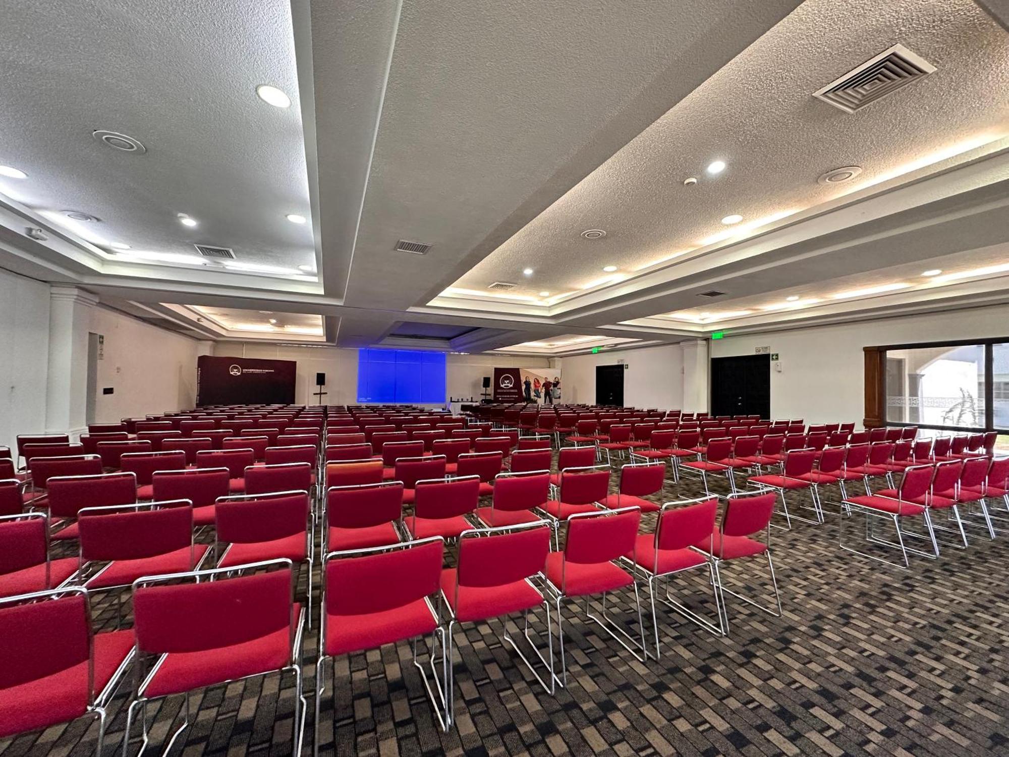 Inhouse Obregon Hotel Ciudad Obregón Екстериор снимка