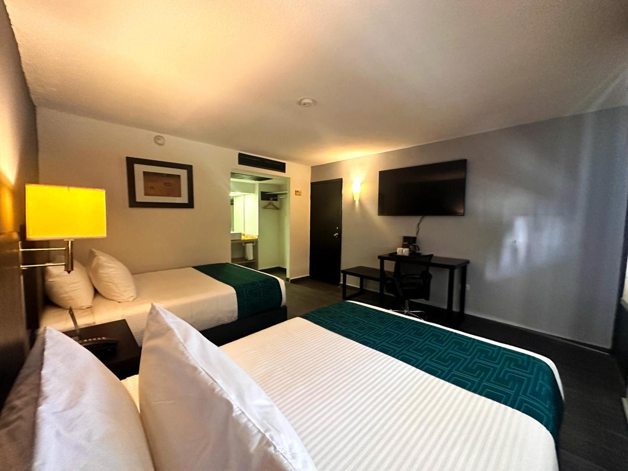 Inhouse Obregon Hotel Ciudad Obregón Екстериор снимка