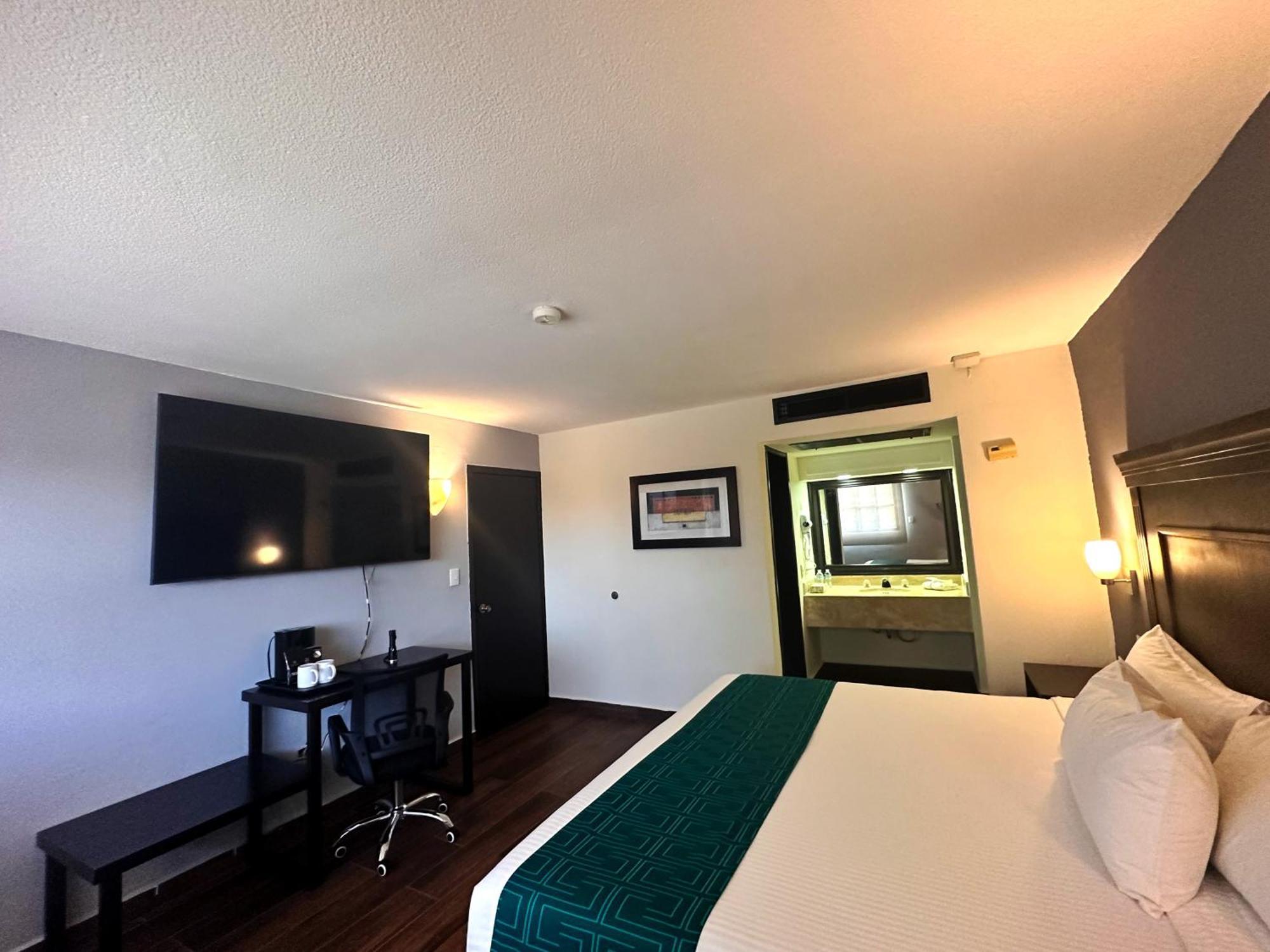 Inhouse Obregon Hotel Ciudad Obregón Екстериор снимка