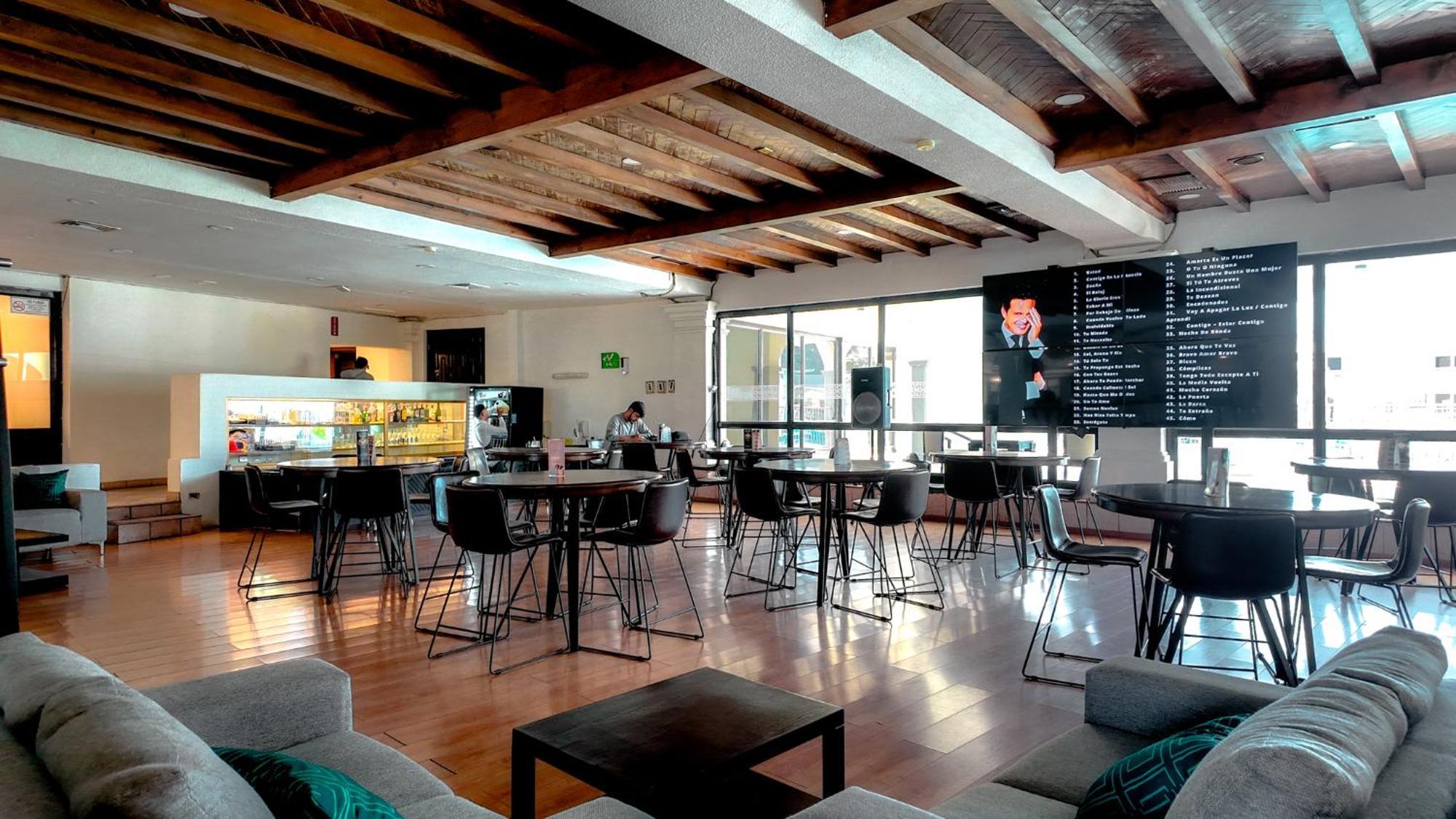 Inhouse Obregon Hotel Ciudad Obregón Екстериор снимка